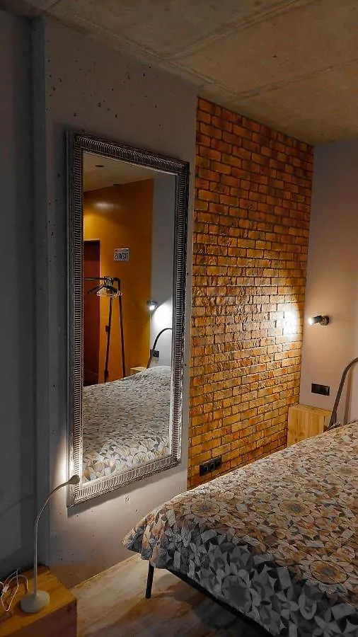 L1Apartment Kijev 0*,